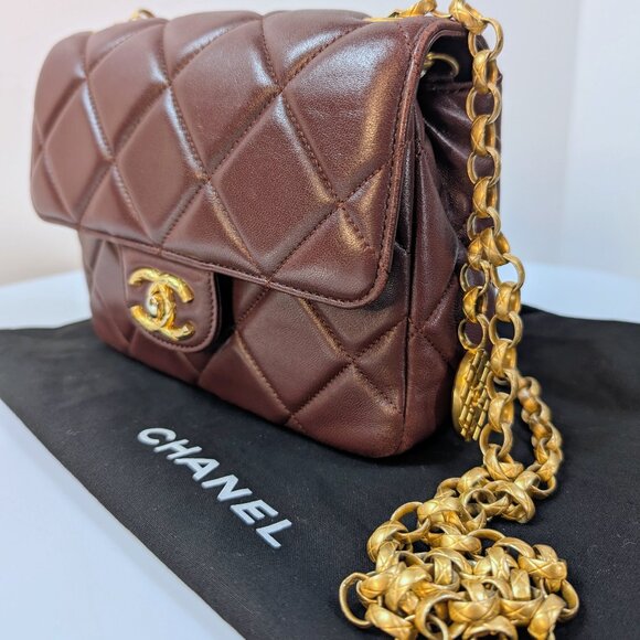 Chanel Bordeaux (Burgundy) Quilted Lambskin Bijoux Logo Chain Square Flap Bag - Picture 2 of 16